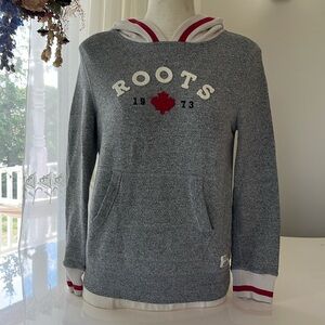 Roots Cabin hoodie size xxl (13/14yrs)